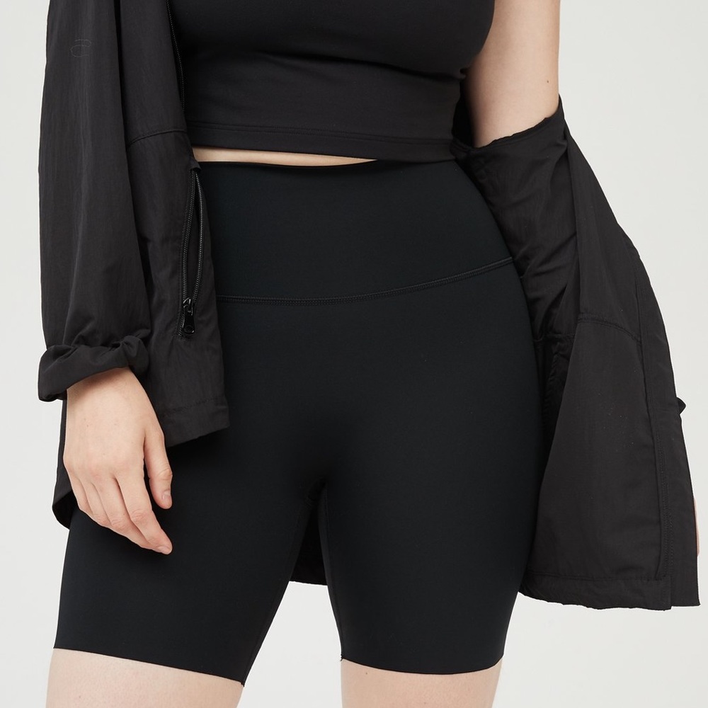 NWT Aerie HI-Rise Offline Biker Shorts Black Size Large